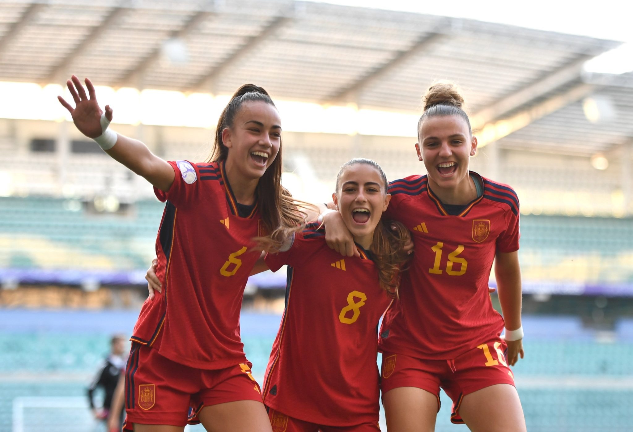 imgi_52_euro1-2048x1398