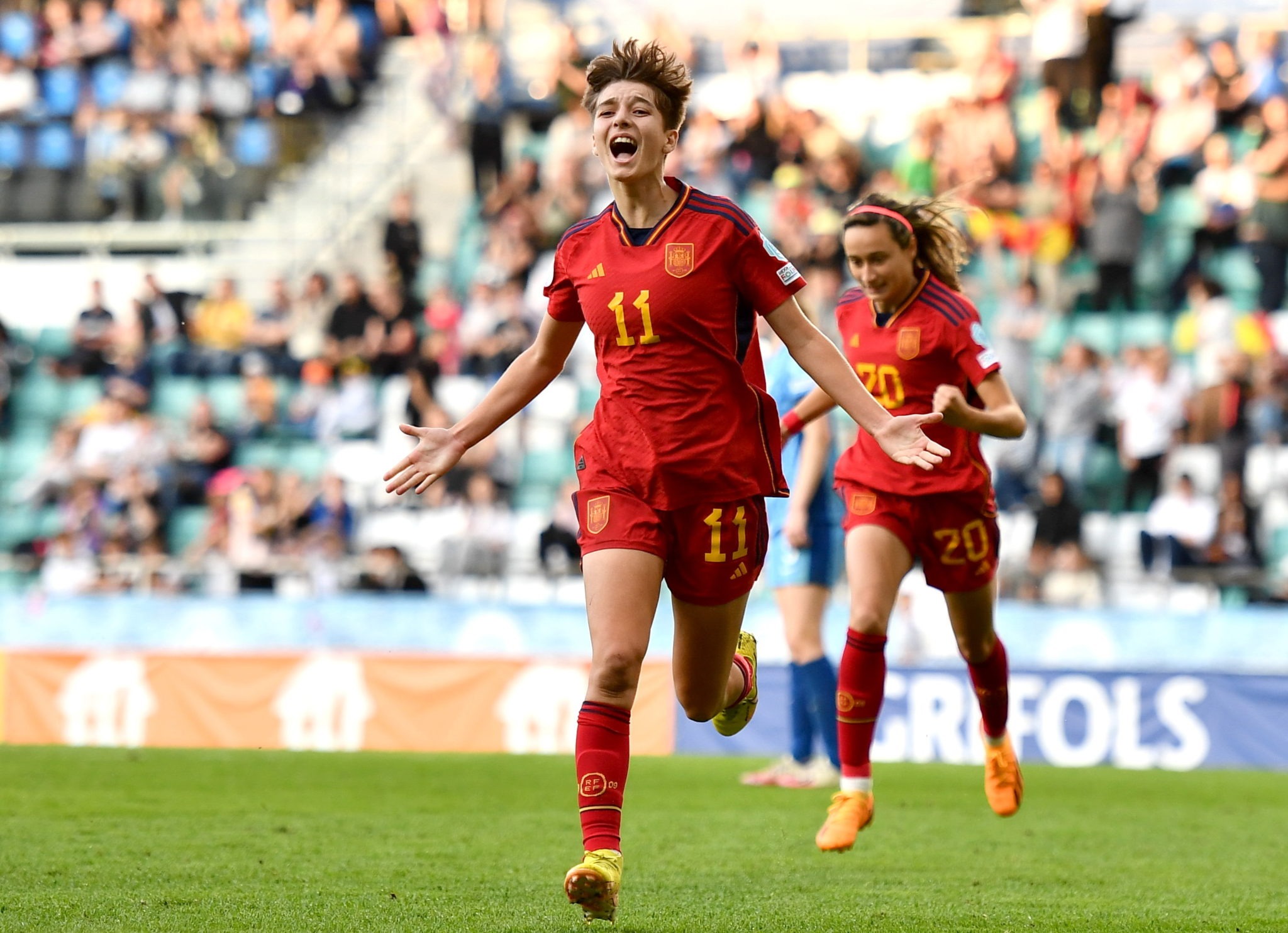 imgi_57_euro2-2048x1483